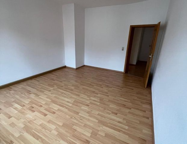 Helle 2 Raum Wohnung im 1.OG mit Stellplatz in Brand-Erbisdorf - Photo 1