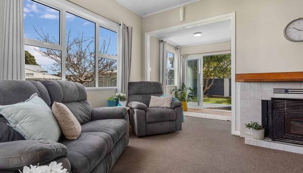 Long-Term Haven in Whakatane - Convenient - Photo 1