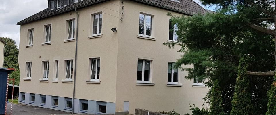 Neu renovierte Wohnung mit Balkon und Einbauküche - Photo 1