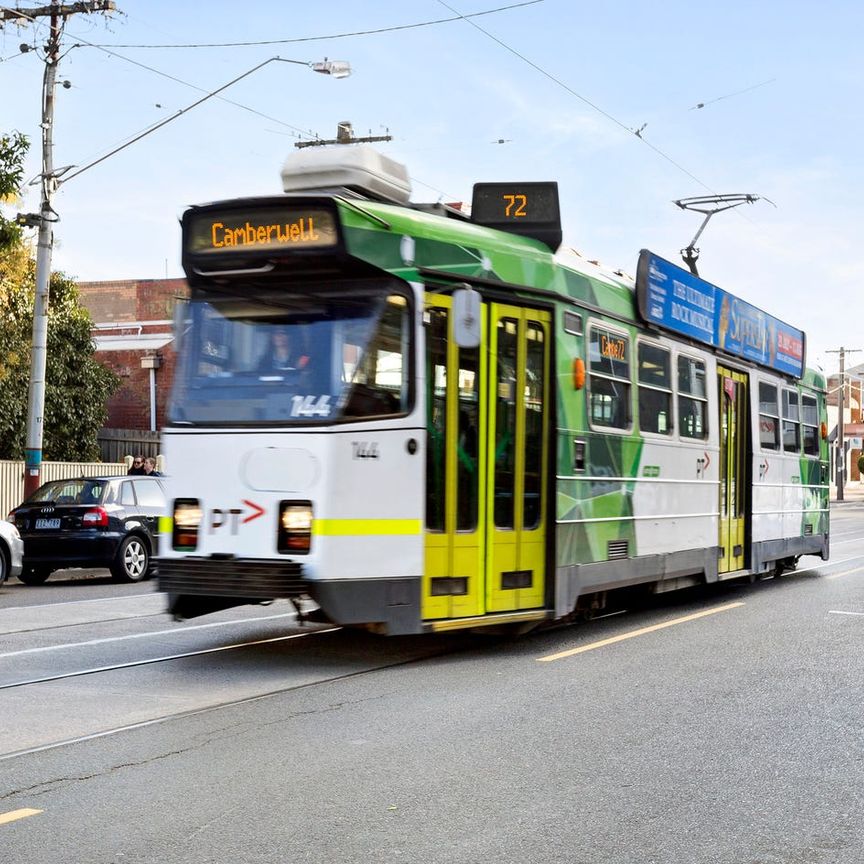 Private & Well maintained Villa Unit - Photo 1