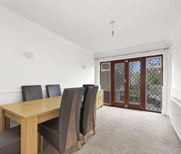 Stewards Close, Epping, CM16 - Photo 5