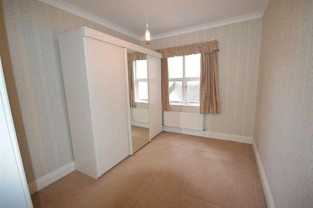 Prince Of Wales Apartments, Esplanade, Scarborough, YO11 - Photo 4