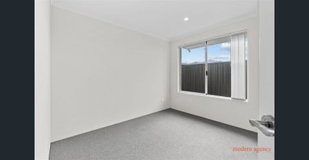 "Stunning Coastal Home for Rent in Two Rocks - Your Ultimate Oceanfront Retreat!" - Photo 2