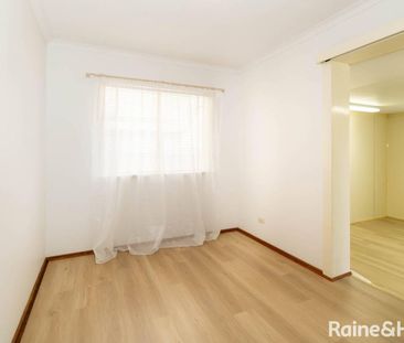 LAKE SIDE LIVING- Lawn & garden maintenance included - Photo 4