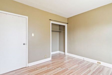 For Lease - 115 Stewart Street, Oakville, Ontario - Photo 5