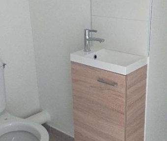 Location Appartement 57.63m² 3 pièces Fort de france - Photo 3