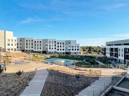 Piso de alquiler en Carrer Antoni Maria Alcover, Masia Nova - Solicrup - Photo 2