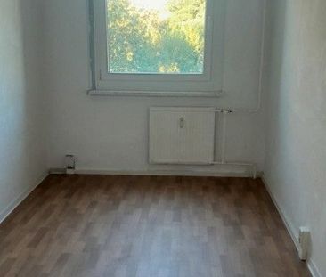 Hier fühlen Sie sich wohl: familienfreundliche 4-Raum-Wohnung! - Photo 5