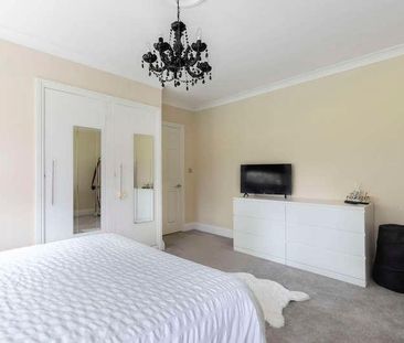 Battledown Grange, Cheltenham, GL52 - Photo 1