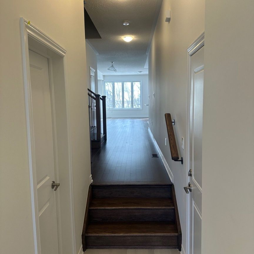 For Lease - 583 CELANDINE Terrace, Milton, Ontario - Photo 1