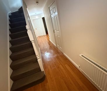 Room in a Shared House, Chaplin Close, M6 - Photo 4