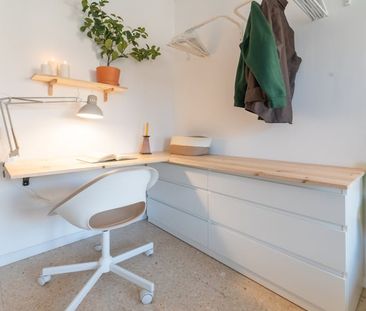 Carrer de Garcilaso, Barcelona, Catalonia 08027 - Photo 2