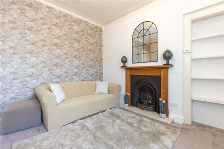 1f1, 50 Spylaw Street - Photo 2