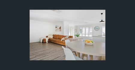 Coastal Living in Quiet Old Halls Head - Photo 2