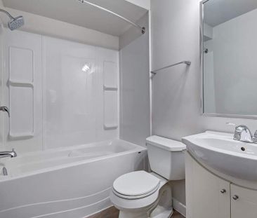 Premier Suite - 1 Bedroom - Photo 5