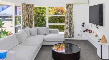 Hauraki living! - Photo 5