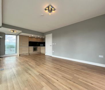 2 bedroom penthouse to rent - Photo 1