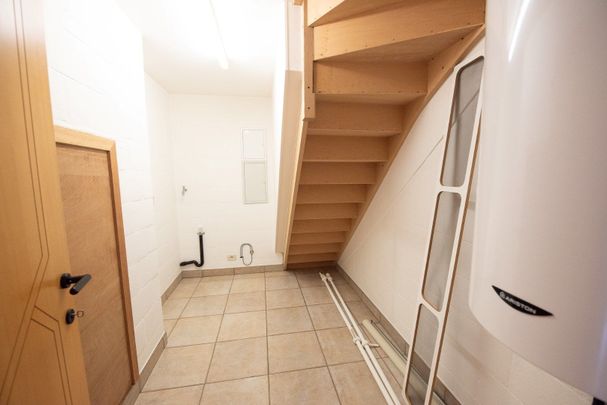 Ruim duplex appartement met terras en garage in centrum Zulte! - Photo 1