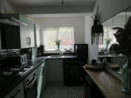 Ella Park, Hull, Anlaby - Photo 5