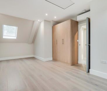 6 bedroom semi-detached house to rent - Photo 4