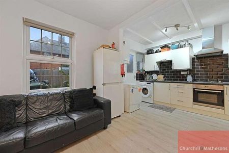 Wulfstan Street, East Acton, W12 - Photo 4