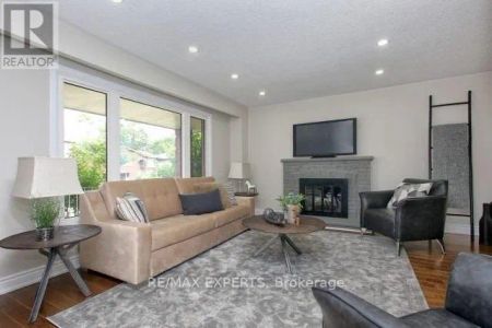 17 NEWTON ROAD - Photo 2