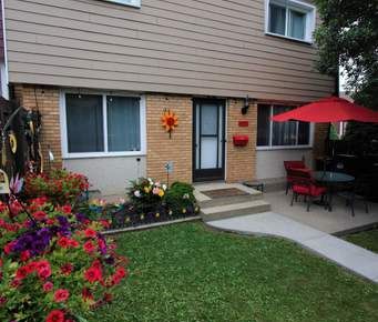 Creston Place | 231A Creston Place (56 Street - 144 Avenue), Edmonton - Photo 1