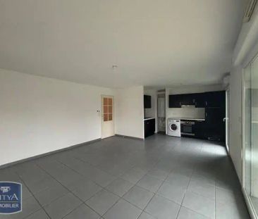 Appartement à louer 2 pièces 56.1m² - Photo 2