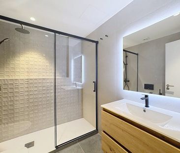 Calle Cuatro Amigos, Madrid, Community of Madrid 28029 - Photo 6