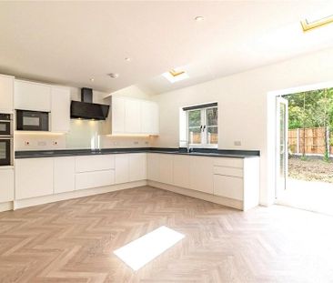 4 bedroom detached house to rent - Photo 4