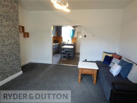 2 bedroom terraced house to rent - Photo 2