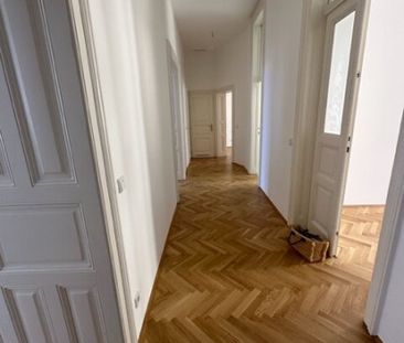 Traum Wohnung für sportliche - 4 Zimmer - 3 Stock - Photo 6