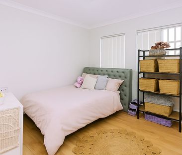 Renovated 2-Bedroom Apartment - Photo 3