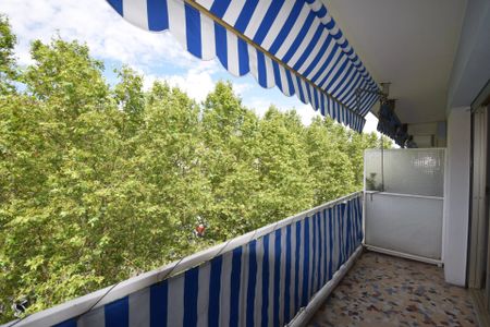 Location Appartement 1 pièce 31m² CAGNES SUR MER 06800 - Photo 5