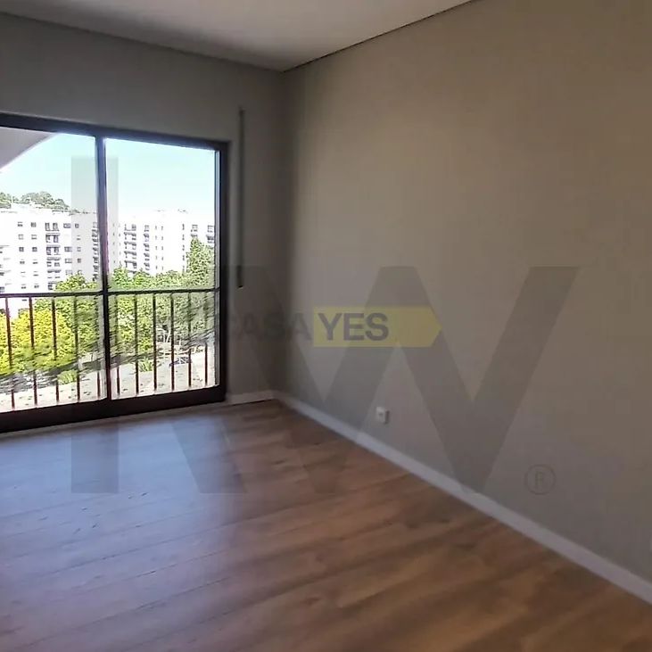 Apartment T2 in São Domingos de Benfica, Lisboa - Photo 1