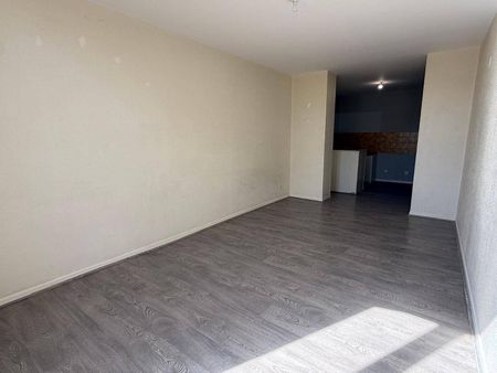 Location appartement 2 pièces 49.29 m² à Romans-sur-Isère (26100) 4 - Photo 2