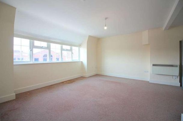 High Street, Ruislip, HA4 - Photo 1