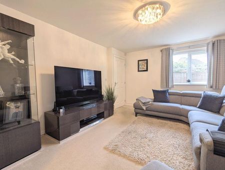 3 bedroom detached house to rent - Photo 3