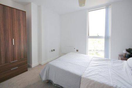 2 bedroom apartment to rent - Photo 4