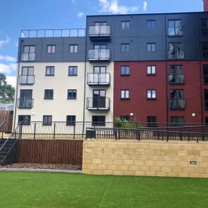 1 bedroom apartment to rent - Photo 2