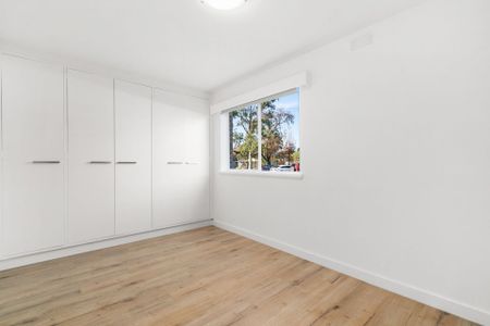 4/229 Dow Street, Port Melbourne. - Photo 3