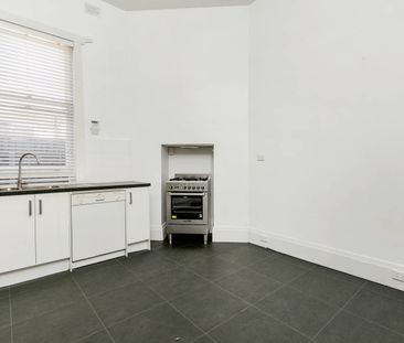 Spacious Character Home in Prestigious & Sort Out Area - Photo 3