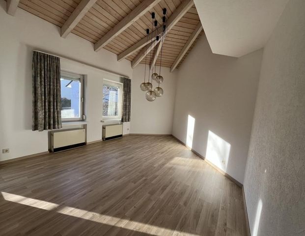 Aidlingen: Gemütliche 3 Zimmer Wohnung mit Balkon - Foto 1