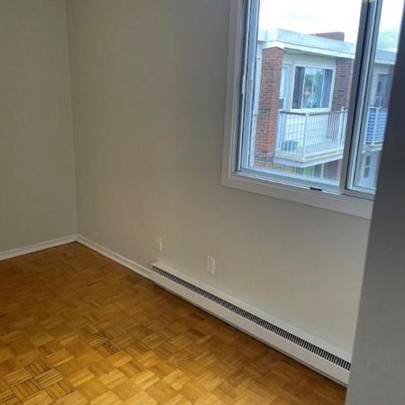 1 CH - 1 SDB - Gatineau - $1,445 /mo - Photo 3