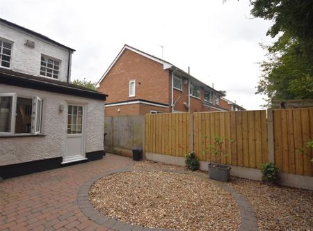 2 bedroom cottage to rent - Photo 3