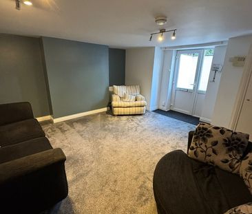 1 Bed Flat, Withington Road, M16 - Photo 2