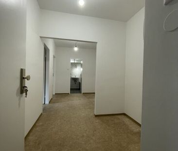 Großzügige 2-Raum Wohnung mit Loggia in einem attraktiven Stadtvier... - Photo 1