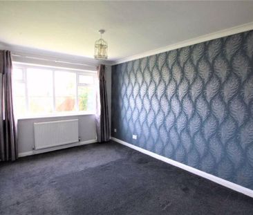 2 bedroom detached bungalow to rent - Photo 1