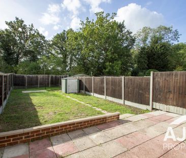 3 bedroom terraced house to rent - Photo 6