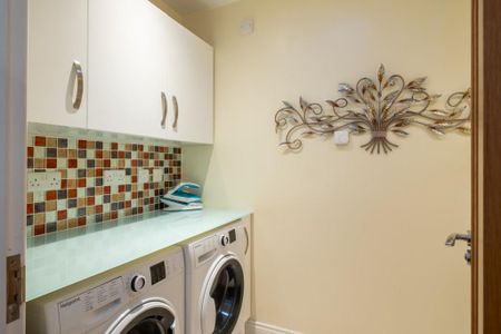 Fairefield Crescent, Glenfield - Photo 2